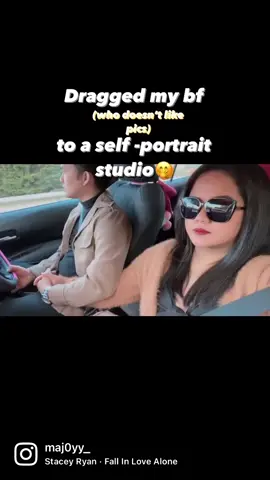 📍Monography 621A Bloor St. W #selfportraitphotography