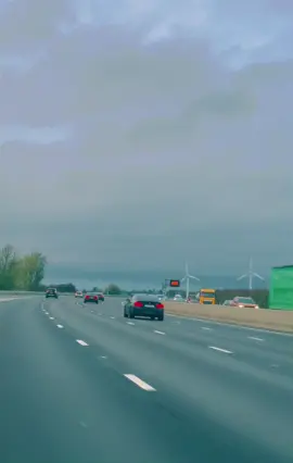 #longdrives #roadtrips #travellife #travelgoalscouple #humsafar #endlessjourney #uk #unitedkingdom #england #fypシ #fypage #foryou #foryoupage #viral #viralvideo #bollywoodsong_tiktok_foryou #bollywoodsong #november2022 #explorepage 