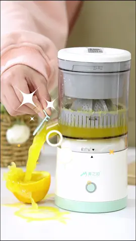 #citrusjuicer #foryou #meizhikou #orangejuicer pure juice🍊🍊😊😊