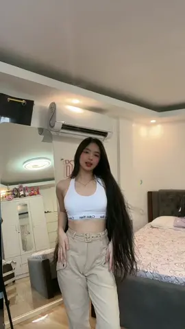 free shoutout with vid sa mga magda-download ng link ko sa bio!! 🥰