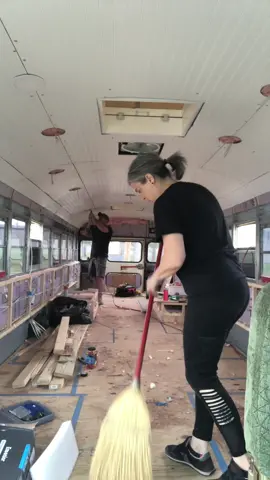 Turning this bus into a tiny home #hvadventures #skoolie #whodrivingthisbusssssuh #tinyhome #busconversion #busbuild #progress #comingtogether #GenshinImpact32 
