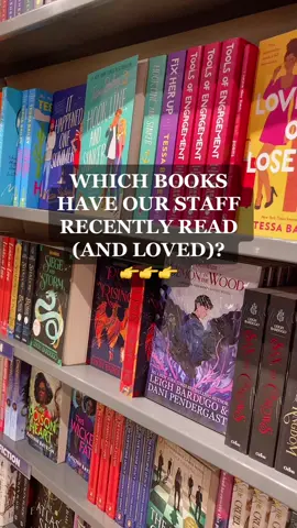 Perks of being a bookseller: so many different books within reach every single day 😍📚 Here are some examples of what we’ve been devouring lately! #BookTok #bookish #books #readersoftiktok #bookrecs #BookRecommendations #bookseller #bookstore #englishbooks #denmark #imgladmymomdied #jennettemccurdy #wildandwickedthings #colleenhoover #coho #withoutmerit #wherethecrawdadssing #deliaowens #swimminginthedark #theguestlist #lucyfoley #shedrivesmecrazy #stephenking #thegirlwholovedtomgordon #meditations #marcusaurelius #themidnightclub #christopherpike 