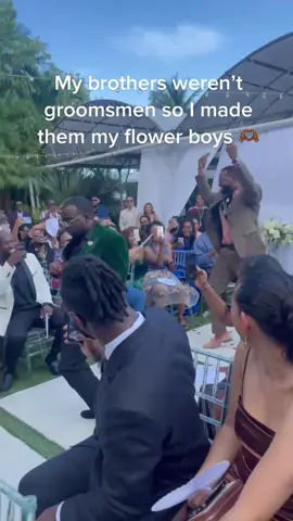 How did they do? Lol #weddingtiktok #blackweddings   @The Harvey’s love ya.