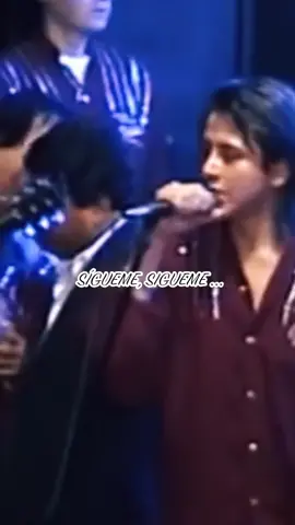 #carlosmiguel #sigueme @Carlos Miguel y Orquesta  #lavozdeorodelperu #temón para cantarlo a todo pulmón #temazo#guindero #guinda #paratii #viral #fyp #tiktok 