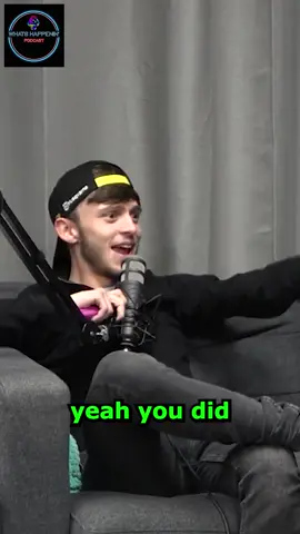 Composer Dan 🎶 #funny #podcast #podcastlife #podcastclips #darkhumour #xyzbca 