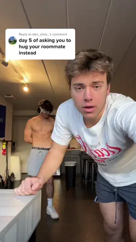 Replying to @dan_sims_ day 43 1love #guessinggame #onelove #hug #day43 #fyp #psu