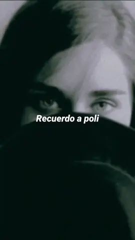 Poli - Zoé @ZoeOficialMX #Poli #Zoe #Reptilectric #Rocanlover #indie #rock #alternative #rockalternativo #2000s #letras #VL #fyp #Zoé #LeonLarregui 