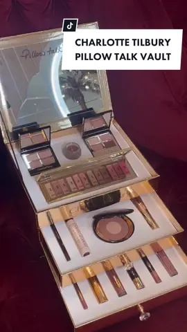 Charlotte Tilbury’s Pillow Talk makeup vault 💗 Exclusively available at The LA Beauty Wonderland 💗   #charlottetilbury #makeup #limitededition #thegrovela #pillowtalk @charlottetilbury 