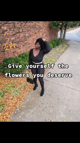 This is your daily reminder that you are beautiful 😍  #fypシ #trendingsong #loveyourself #selflovejourney #selflivetiktok #blackmomtiktokers #blackmoms #contentcreators #blackmomsoftiktok #lvearrings😘😘😘 #loveyourself❤️ #believeinyou 