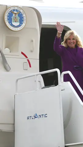 There’s “Air Force One”, “Air Force Two”, and meet “Bright Star!” #aviation #airforceone #airforcetwo #brightstar #firstlady #avgeek #aviationlovers #planes #airplane 