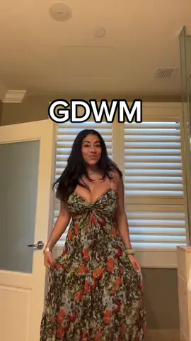 stay tuned for prettiest dress on earth                    #gdwm #drinksoutfit #palmbeachflorida #foryou