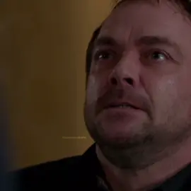 everyone is dumb   #supernaturaledit #spnfamily #supernatural #supernaturaltiktok #foryoupage #crowley #crowleysupernatural #spnedit #deanwinchesteredit #samwinchesteredit #everyoneisdumb 