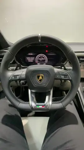 Corsa Mode #lamborghini #urus #suv #fyp #foryou #foryoupage 