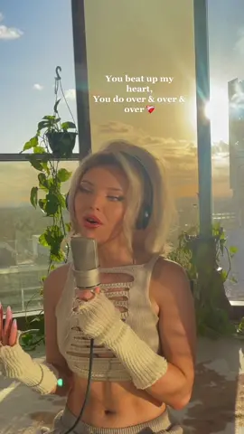 Just how I been feeeelin ✍️❤️‍🩹 #originalmusic #larissalambert #writing #acoustic #sad #goodtime 