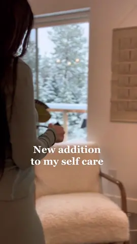 #Ad Adding the sweet night eye mask to my self care routine has been a game changer! Code: KURINADELEETM15% @sweetnightsleep #eyemassager #eyemask #eyewarmer #eyecare #SweetNight 