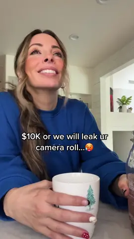 did u catch a sneak peek of our new chicken menu 🤩 #myphotos #mom #entrepreneur #toddler #baby #food #FoodTok #vegas #vegastok #momtok #donuts #chicken #coffee 