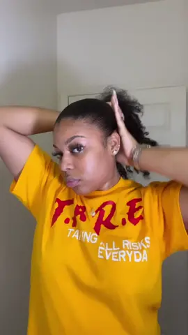 On lazy days we do buns ☺️ #fyp #naturalhair #curlyhair #curlyhairstyles #curlybun #natrualhairstyles #blackgirl #3bhair #3chairtype 