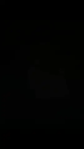 menggalau dipojokan karena gk dikasih² kabar🙃😅, gni banget bucinin maknae y😑 #jungkook