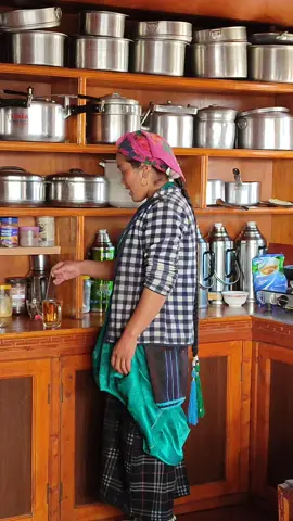 She is from the Langtang valley! #langtang #nepal #beautiful #song #girl #tiktoktravel 