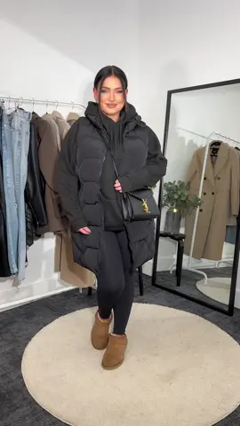 🍁The cosy girl uniform #cosyvibes #comfyoutfits #comfyoutfit #uggs #miniuggs #autumnfashion 