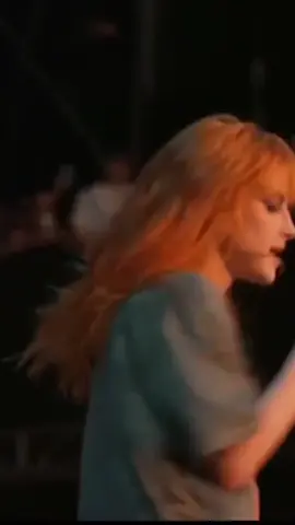 Hard Times#paramore #hardtimes #emo #alternativeindie #musikvideo #musicvideo #lirik #lyrics #fy #foryoupage #fypシ゚viral #lirikterjemahan #live #hayleywilliams #liriklagu 