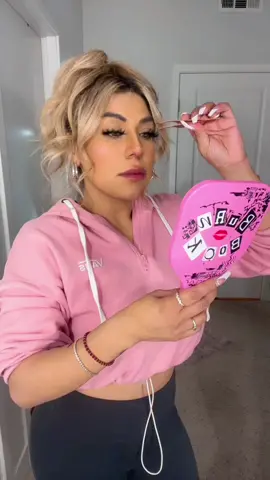 Don’t start none won’t be none. #fyp #foryourpage #tiktok #💋 #pink #wednesday #onwednesdayswewashwithpink #meangirls #shutemdownfotever  