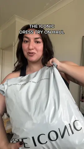 Are you dress 1,2 or 3? also why do I sound puffed out the whole time… #springoutfits #theiconicau #tryonhaul #size12tryon 