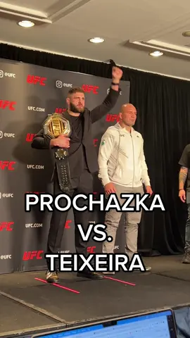 Jiri Prochazka and Glover Teixeira face off before their rematch 👀 #jiriprochazka #gloverteixeira #UFC #ufc282 #mma 