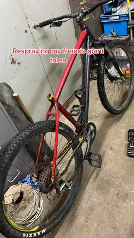 Bike owner: @user71129699773967 #custombike #respray #StemDrop001 #mtb #bikes #bikelife #mtblife #fup #fyp #motivation #StopScammerTime 