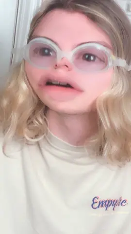 Is Parker telling the truth?! #StEvEn #DinoClub #goggles 