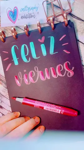 Viernes 🥳🥳🥳🥳 #viernes #felizviernes #lettering #letrasbonitas 
