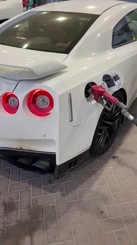 خله يعبي التانكي ليبيين يكح 😂🔥 #طاش_ما_طاش #جيتي #سوبرا #تانكي #بنزين #فيول #برمجة_قاسم  #ترند #اكسبلور #باك_فاير #explore #trending #supra #GTR 