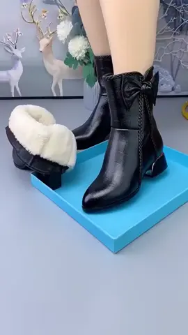 Wow 🤩 #foryou #fyp #shoes #women #womenshoes #boots #leather