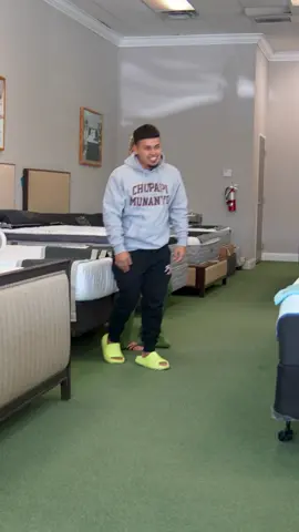 For YouTube 😭 @amariahmorales 