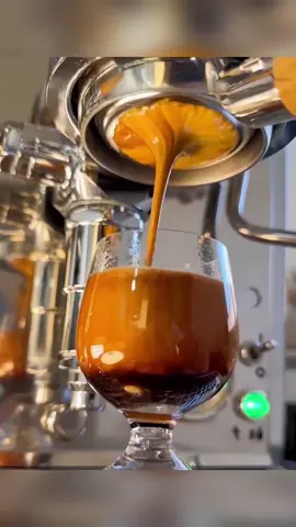 Coffee can cure everything #relax #decompression #satifying #oddlysatisfying #fyp