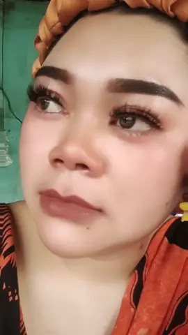 trus aku kudu percoyo be wong Lanang di....nng jobo dudo nng omah jokondo