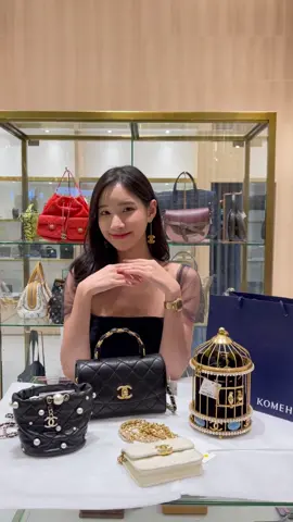 พาช้อปของแบรนด์เนมร้านดังจากญี่ปุ่น @Komehyo สาขา Terminal 21 พระราม 3 🛍🎀 เขามีผู้เชี่ยวชาญจากญี่ปุ่นดูแลทุกสาขาเลย ดีมากๆ ไปช้อปกันค่า  #komehyo  