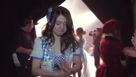 涙を隠すのが上手な人。#大島優子 