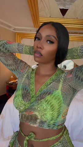 #loaded with Beauty, Body, Bank Balance … All B’s 💯 