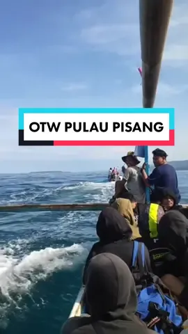 On The Way Pulau Pisang, Pesisir Barat | 📽️: rezhaalfian / IG #krui #pesisirbarat #kruipesisirbarat #kruilampung #pulaupisang #pulaupisanglampung #pesisirbaratupdate #pesisirbaratlampung #lampung #fyp #fypシ #wonderfulindonesia #pariwisataindonesia #pariwisata #healing #jalanjalan 