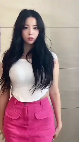 The hottest video of the whole network#beautychallenge #beaut#bloger#beautygirl #slick #dancin #prettyface #happygirl #danceydance #danceid #happywomensday #babyloss #womanhood #mybabyocha #womenownedbusiness
