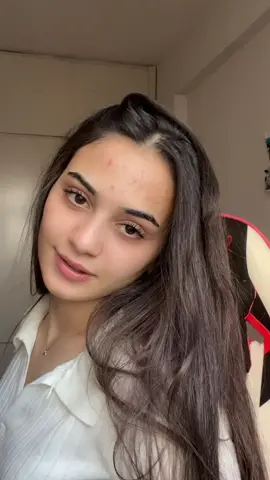 Yarim güzel ben çirkin 🤍