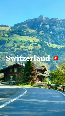 📍𝐀𝐝𝐞𝐥𝐛𝐨𝐝𝐞𝐧 𝐒𝐰𝐢𝐭𝐳𝐞𝐫𝐥𝐚𝐧𝐝🇨🇭 #suisse🇨🇭🇨🇭🇨🇭switzerland #autumn🍁🍁🍁 #autumnvibes #switzerland🇨🇭 #adelboden🇨🇭 #mountains #switzerland #swissroads 