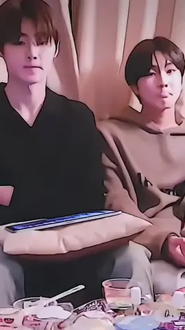 ekpresi jw emang ga pernah gagal😂 #enhypen #jay #sunghoon #jungwon 