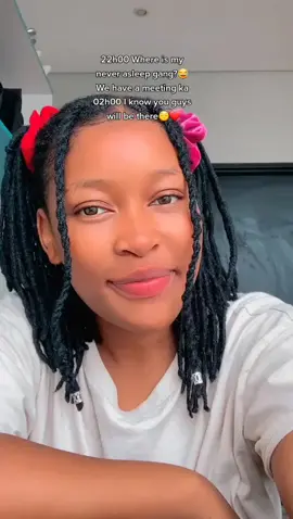 #LuyandaM  okay😂 what time are you seeing this