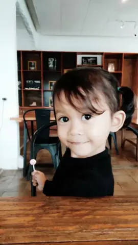 Dedek kangen sama Nenek #fyp #anak #lucu #smartbaby #curhat #jakarta #Kalimantanselatan #funny 