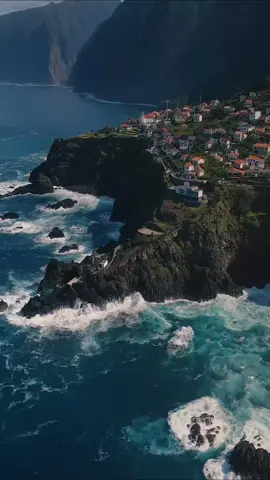 Really Relaxing place #fypシ゚viral #fypage #fyp #wallpapervideo #nature #photography #8kvideo  #travel 