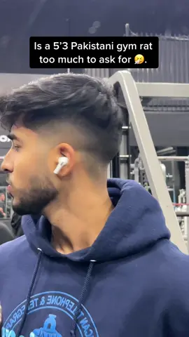 A man can dream. #browntiktok #brown #desi #pakistani #brownboy #browngirl #desiboy #desigirl 