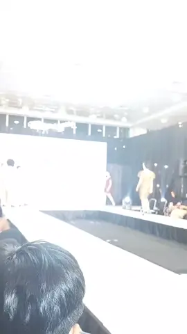 tangerang fashion parade #fashion #fashionshow #Runway #runwaymodels #runwaymodel #runwaymodeljakarta #runwaymodeltangerang #modeljakarta #modeltangerang 