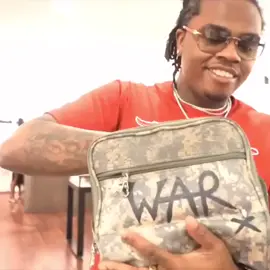 Hello ? 🅿️ #gunna #funny #money #bands #chain #vvs #comedyvideo #video #haha #wunna #youngthug #onmyway #spendingmoney #rap #trap #goat #fyp #viral #foryou #fypシ #fy #viralvideo 